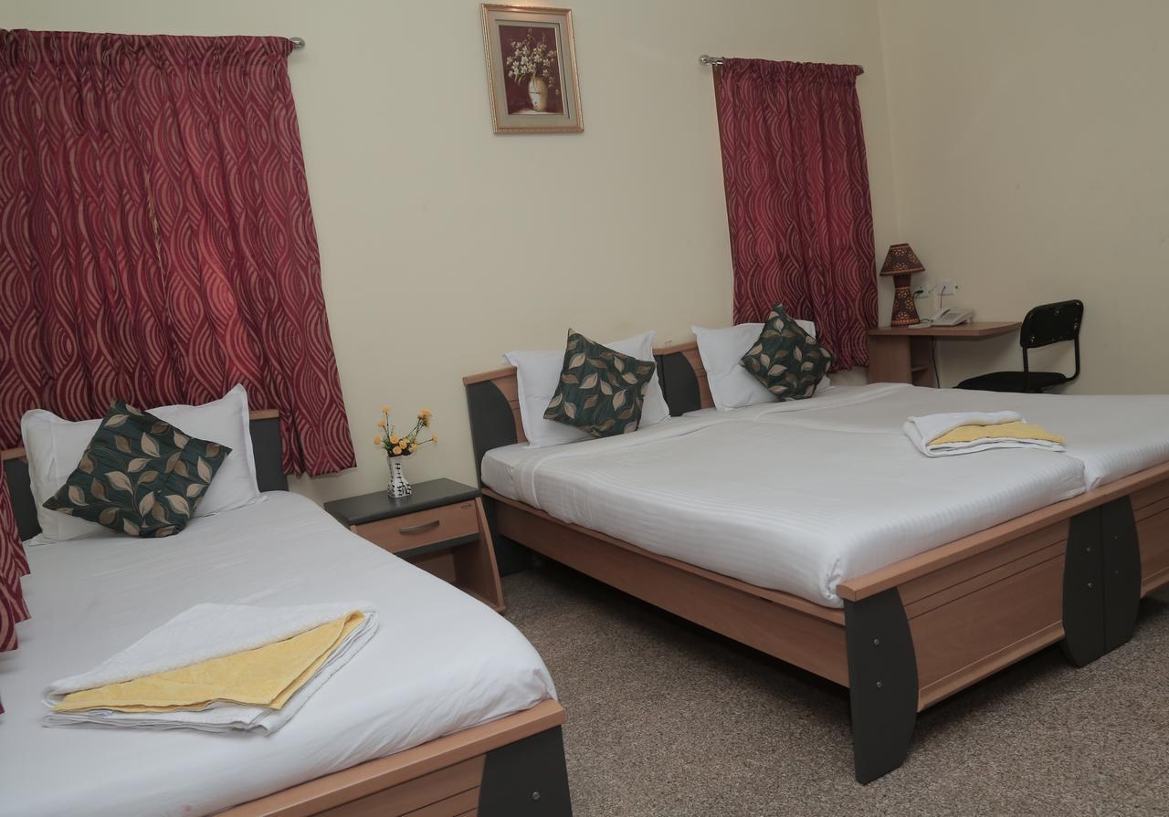 Orchid Serenity Bed and Breakfast Chennai Esterno foto