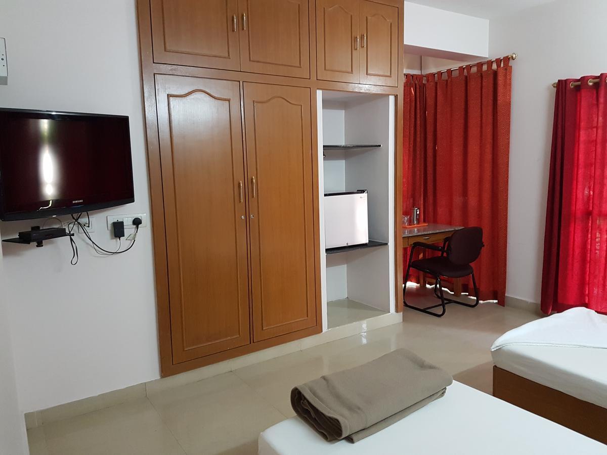 Orchid Serenity Bed and Breakfast Chennai Esterno foto